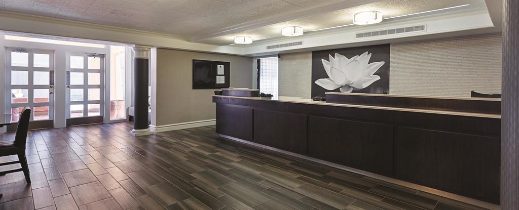 Quality Inn & Suites North Charleston - Ashley Phosphate Eksteriør bilde
