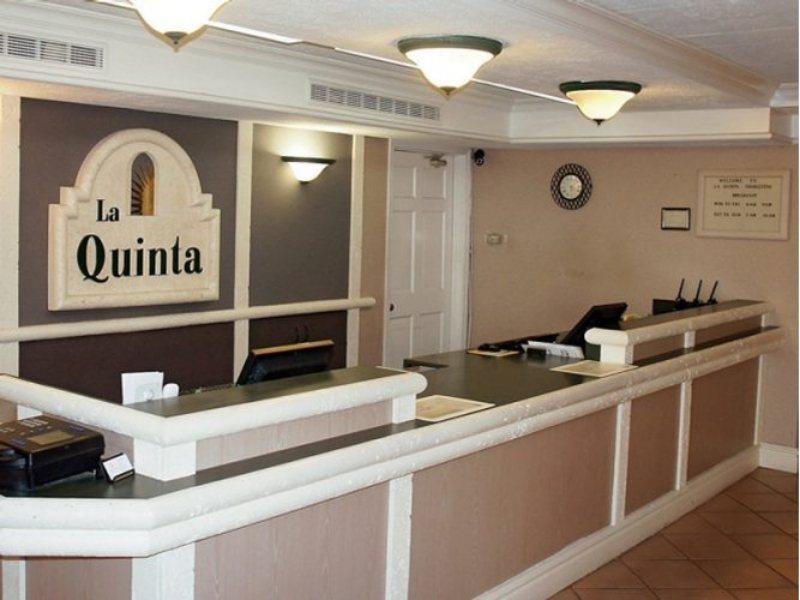 Quality Inn & Suites North Charleston - Ashley Phosphate Eksteriør bilde