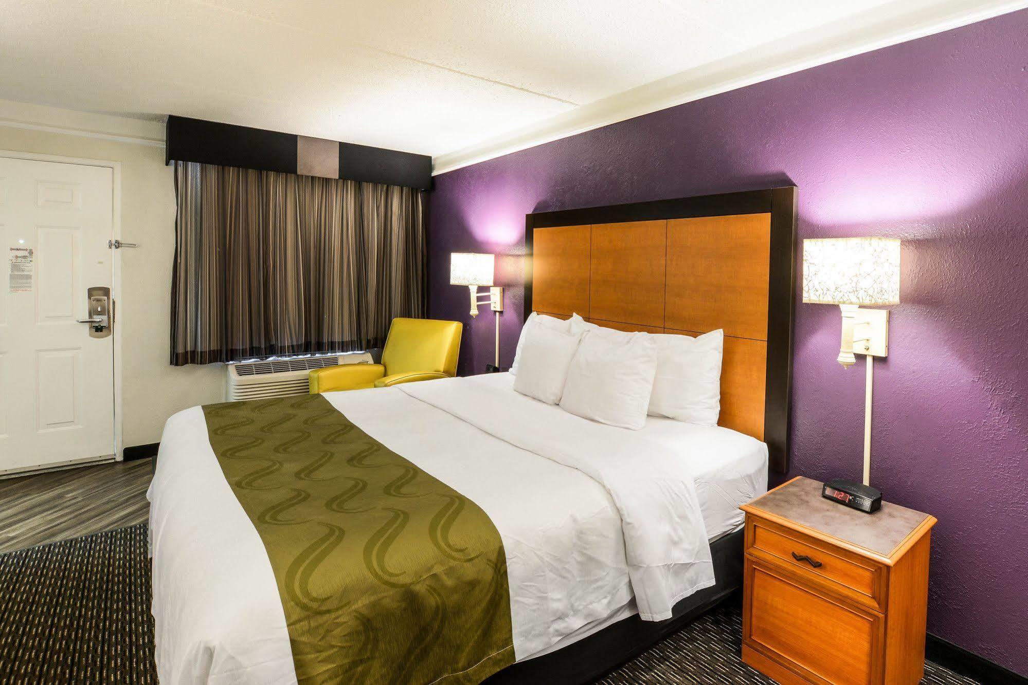 Quality Inn & Suites North Charleston - Ashley Phosphate Eksteriør bilde